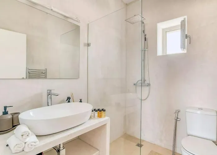 Villa Villamar - Private With Pool In Naoussa *