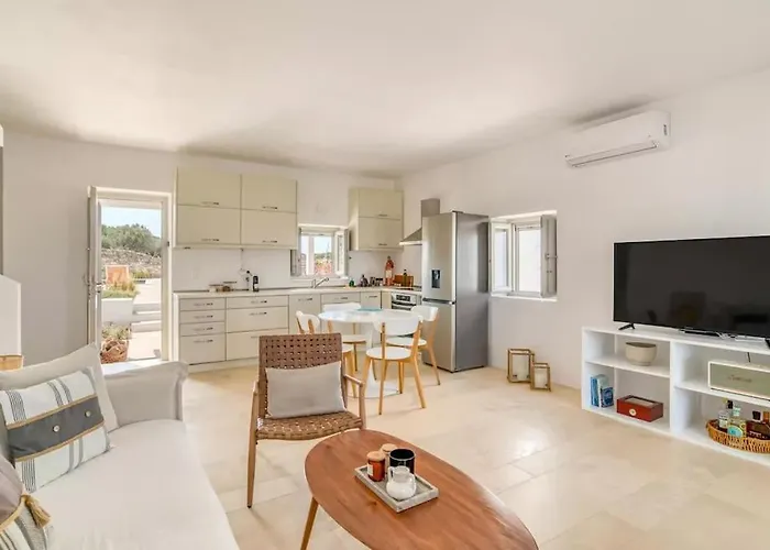 Villa Villamar - Private With Pool In Naoussa Parikia (Paros)