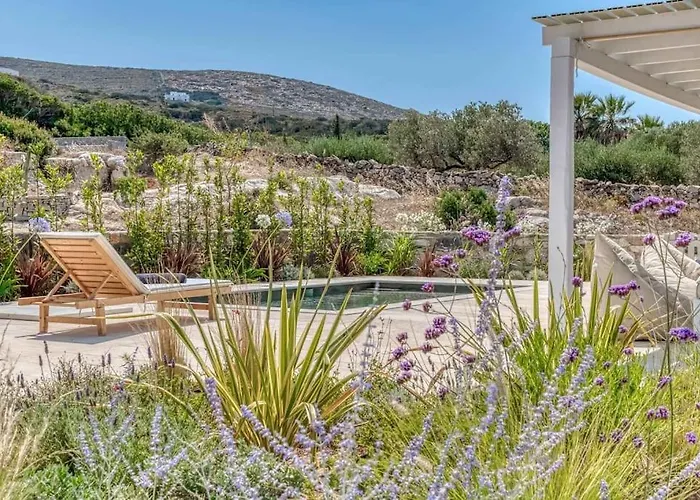 Villamar - Private With Pool In Naoussa *