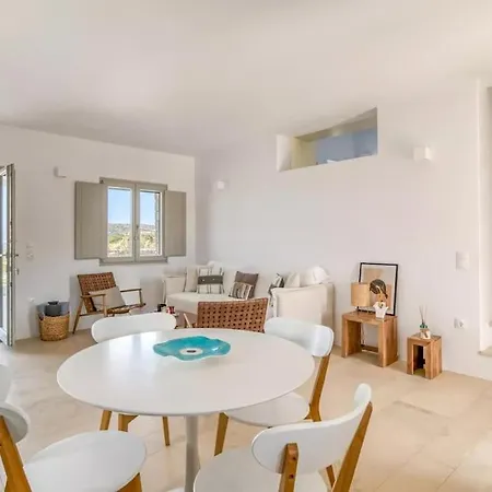 Villamar - Private With Pool In Naoussa *