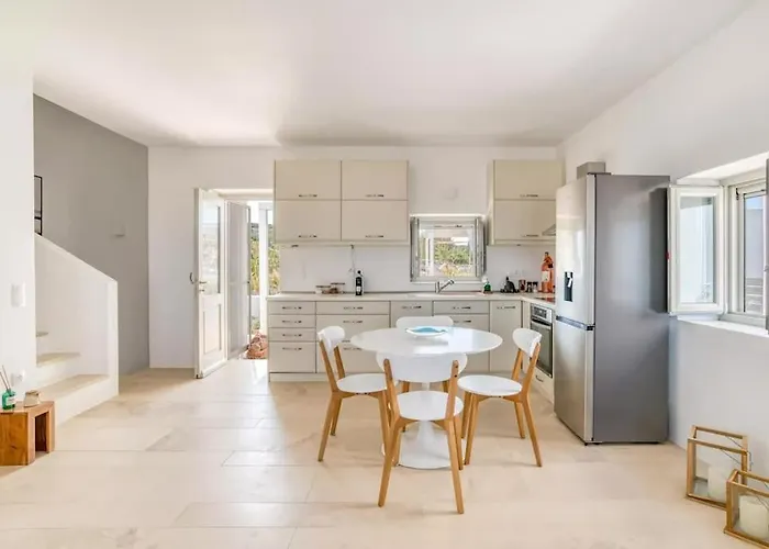 Villa Villamar - Private With Pool In Naoussa